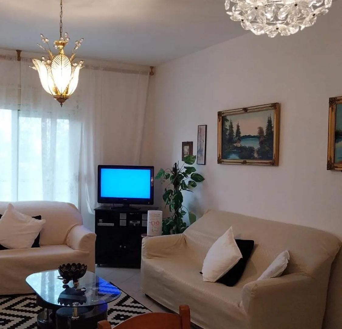 Appartement La Perla à Vlorë